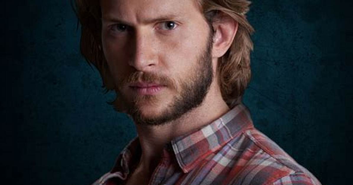 A Journey into Greyston Holt's Private Life
