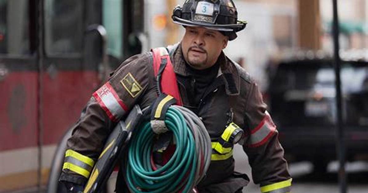 Chicago Fire Risks Losing Fan Favorite Joe Minoso