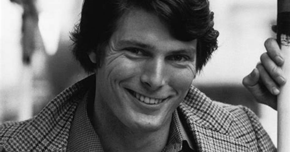 Christopher Reeve (Movie Actor) - Age, Birthday, Bio, Facts, Family, Net Worth, Height & More