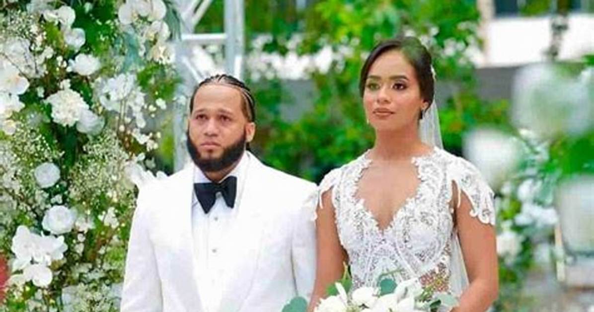 El Alfa Is Married to Wife: Alba Rose. Kids