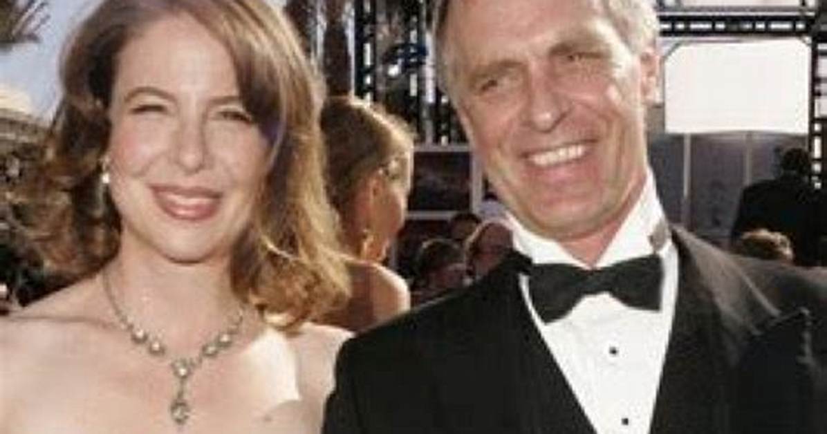 Exploring the Life of Robin Weigert's Wife: a Journey Beyond the Spotlight