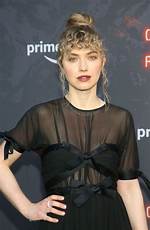 Exploring the Romantic Life of Imogen Poots: Who Is She Dating?