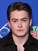 Kit Connor (Tv Actor) - Age, Birthday, Bio, Facts, Family, Net Worth, Height & More ·