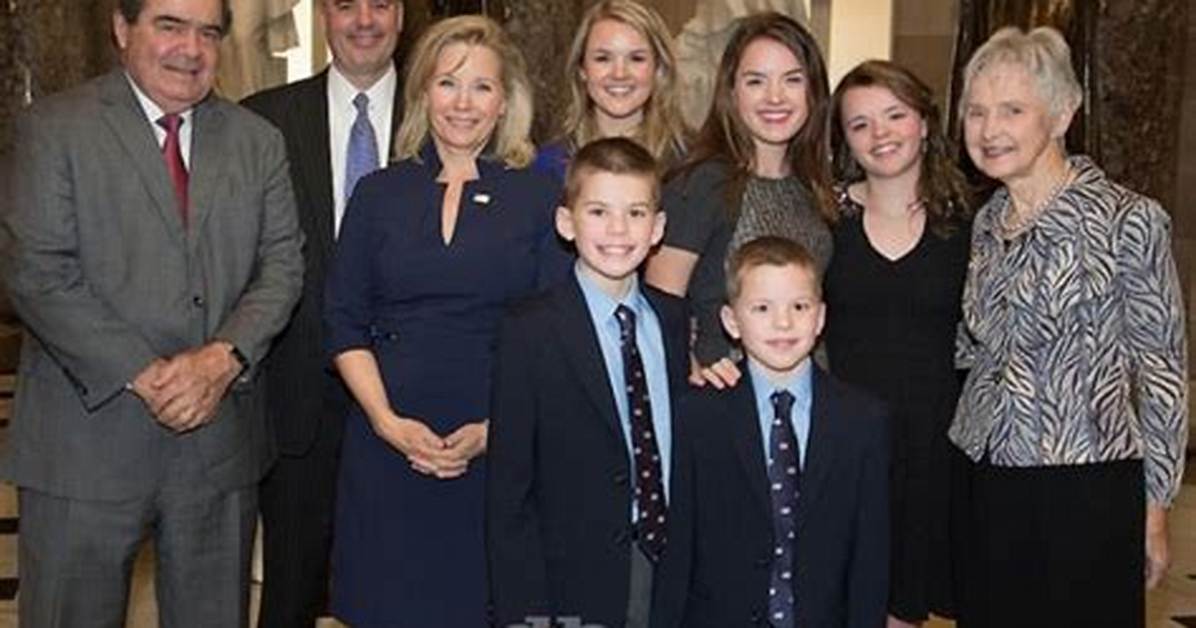 Liz Cheney Children: Meet Grace Perry, Kate Perry, Philip Richard Perry, Elizabeth Perry, and Richard Perry
