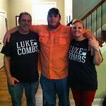 Luke Combs' Sentimental Tribute to His Father in "Beer Never Broke My Heart"