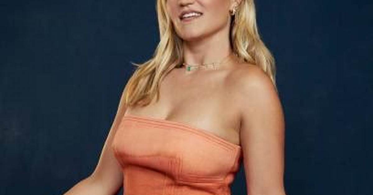The Ultimate Guide to Emily Osment's Love Life