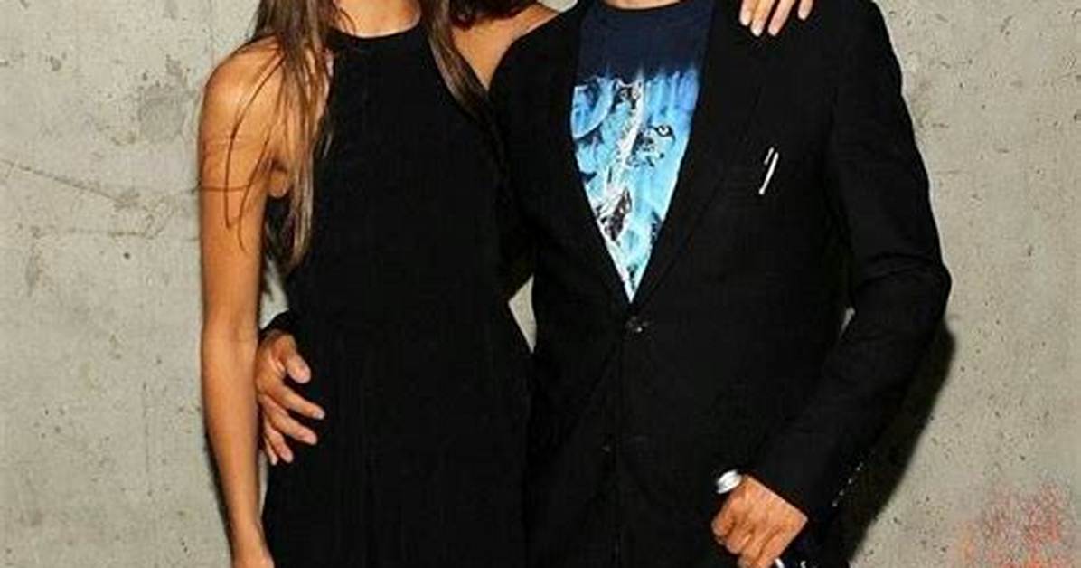 Unraveling the Mystery of Anthony Kiedis: Age and Girlfriend Insights