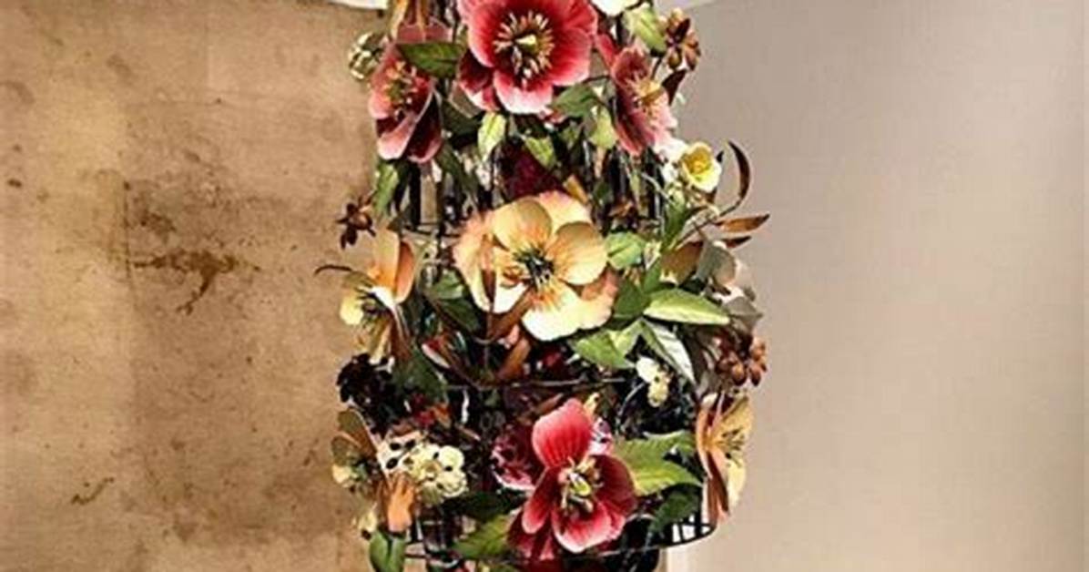 Unveiling Saylor Hawkins: a Multifaceted Artistry