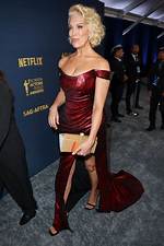 Unveiling the Significance of Hannah Waddingham's Height