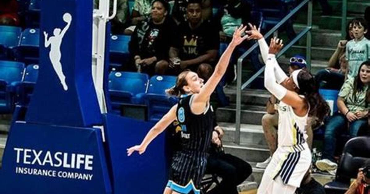 Who Are Teaira Mccowan Parents? Meet Her on Instagram |