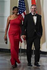 Who Is Lt Gov Ny Married to? Family & Net Worth