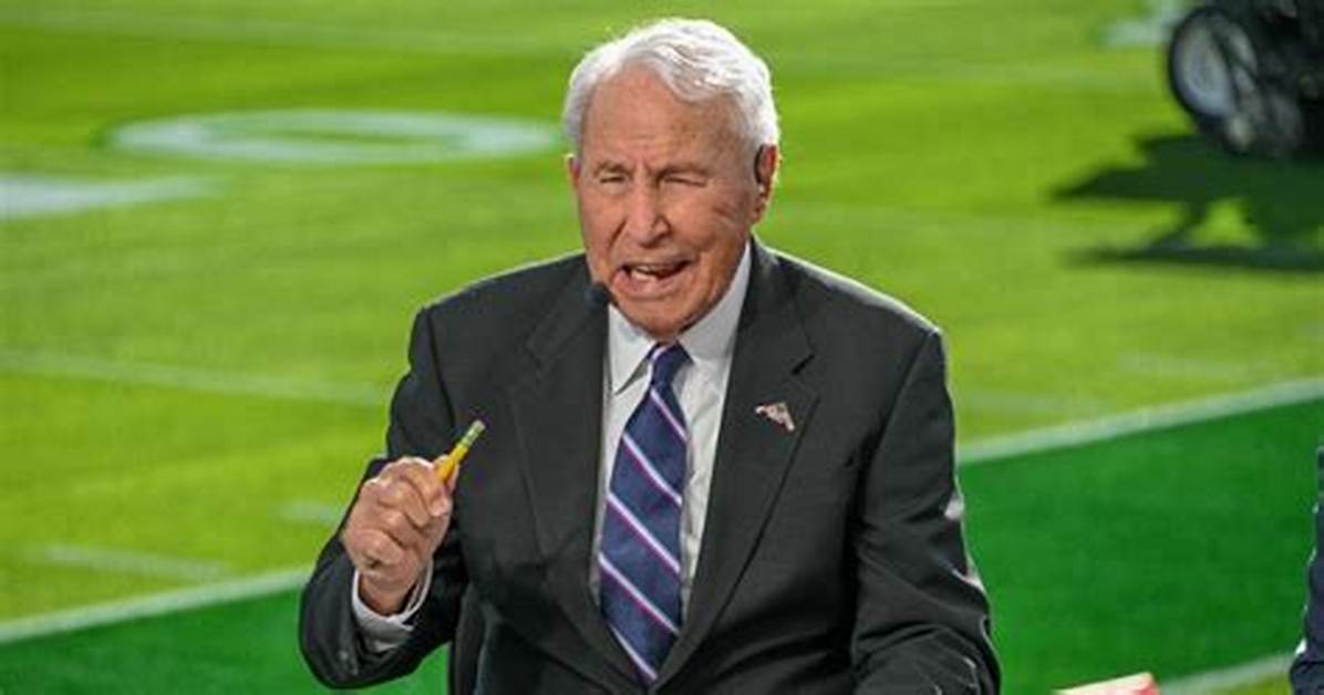 Why Does Lee Corso Always Hold a Pencil? |